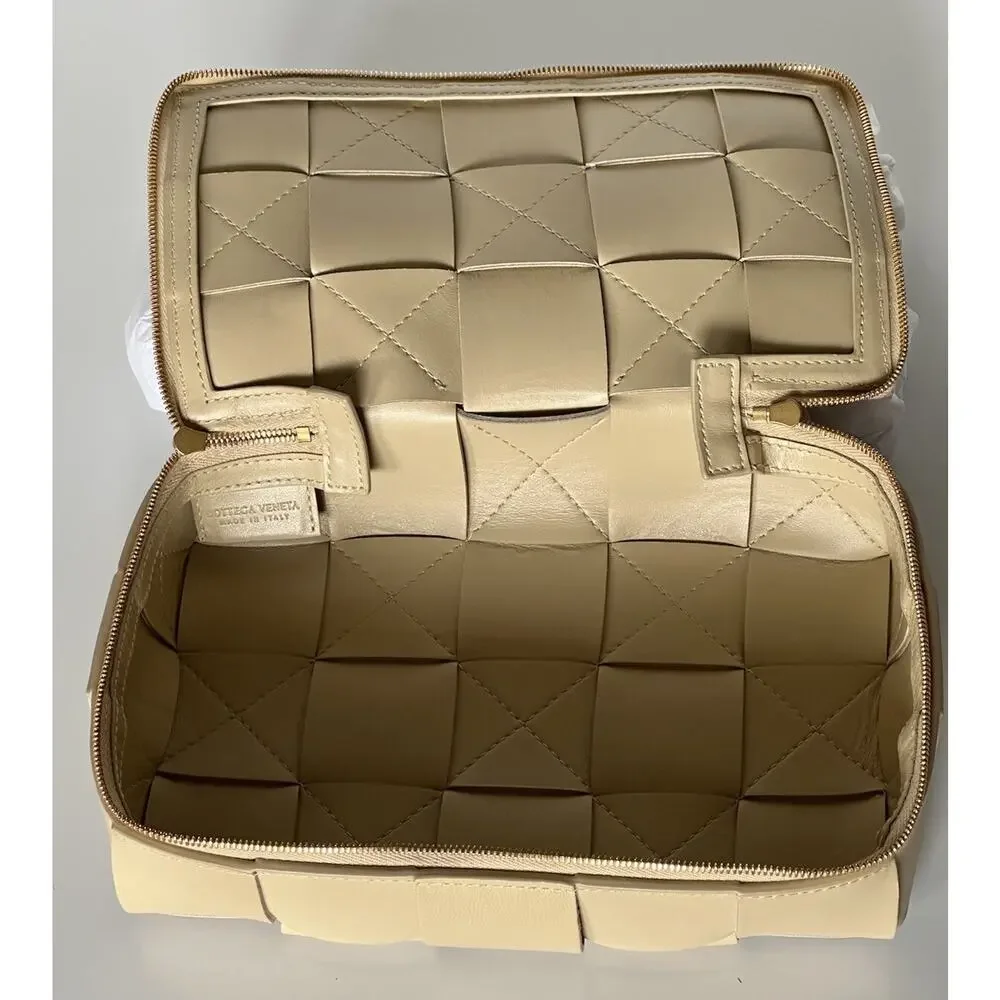 NWT $1250 Bottega Veneta Intrecciato Leather Travel Case Multitan 680212